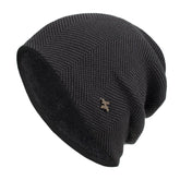 MannerCo men's black fleece-lined slouchy knit beanie