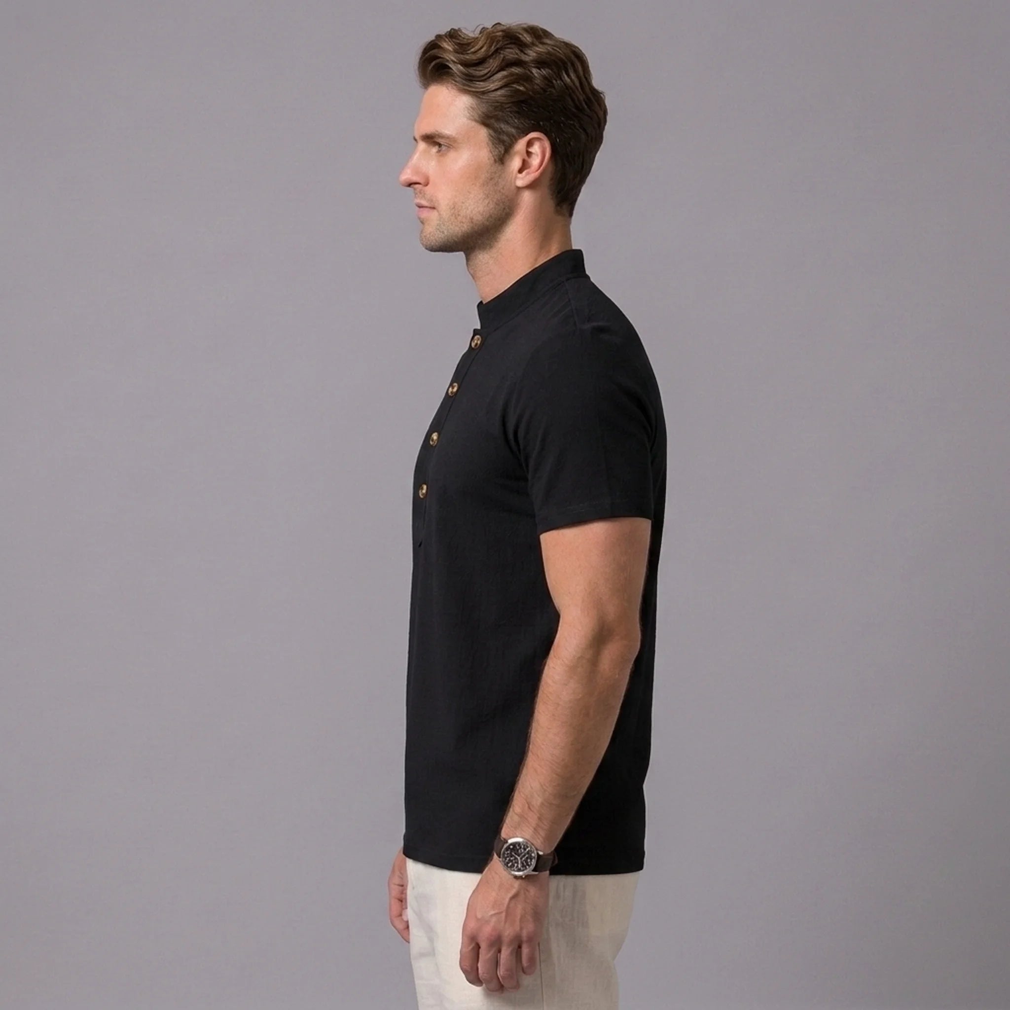 Man in khaki linen jacquard polo shirt in sunny outdoor scene